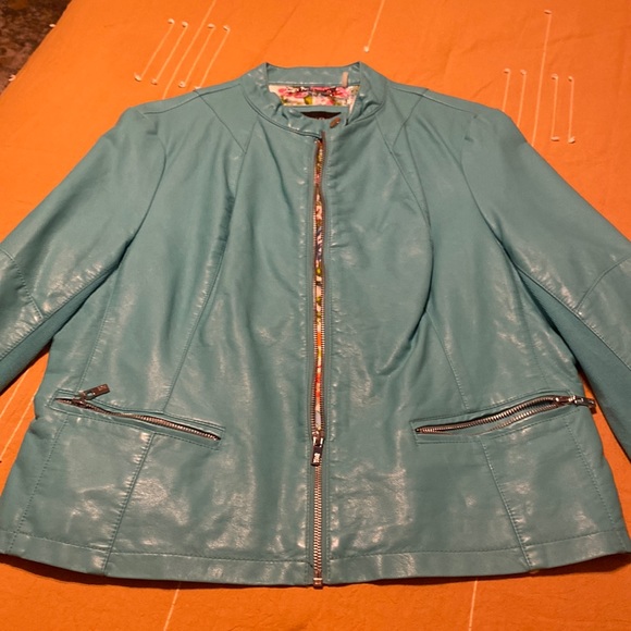 Black Rivet Jackets & Blazers - Green black rivet leather jacket xl